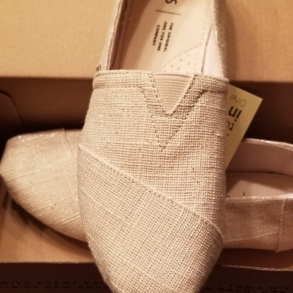 Toms women's shoes